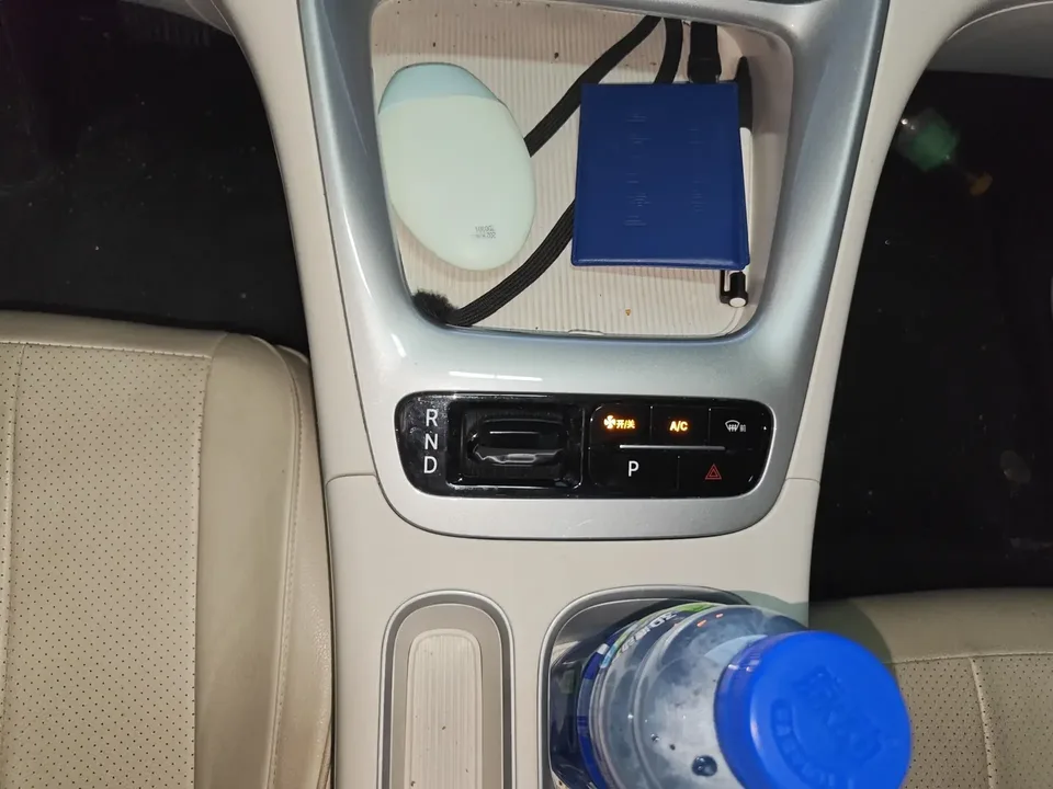 Geely Star Wish Star Wish 2025 UP 410km Explorer Edition 2025 — thumbnail 3