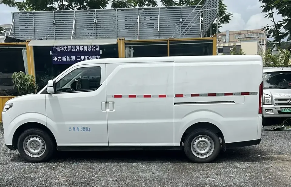 Ruichi EC75 Rich EC75 2024 Freight Intelligent Driving Edition-Pioneer II 41.86kWh 2025 — thumbnail 4
