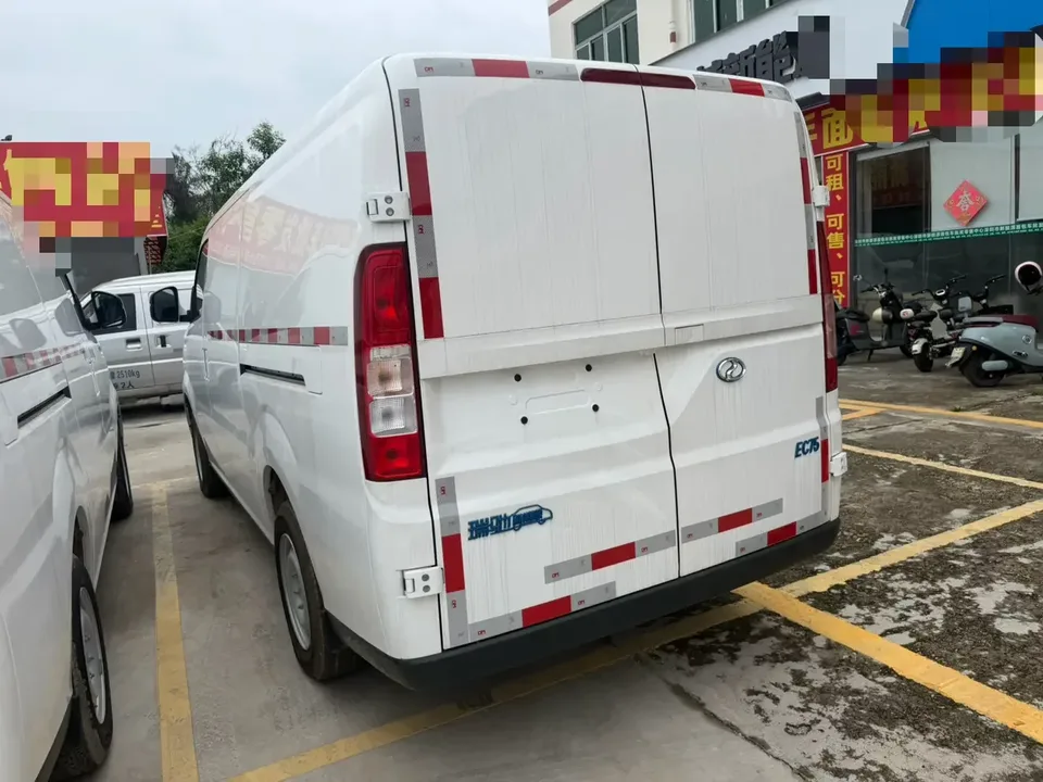 Ruichi EC75 Rich EC75 2024 Freight Intelligent Driving Edition-Pioneer II 41.86kWh 2024 — thumbnail 4