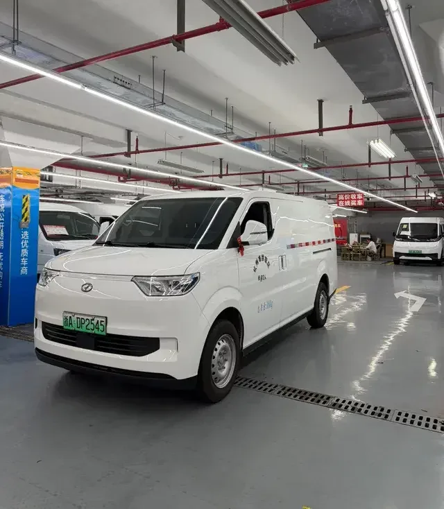 Ruichi EC75 Rich EC75 2024 Freight Pioneer I 50.38kWh 2024 — photo 1, buy with delivery to Moscow