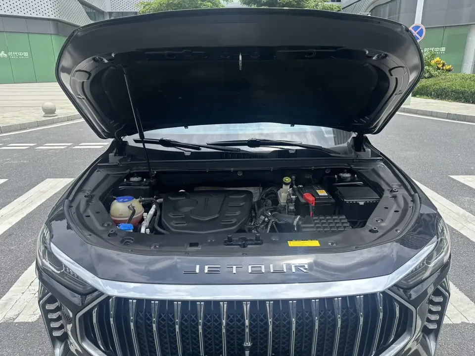Jetour Jietu X70 PLUS Jietu X70 PLUS 2023 1.5T DCT Brave PLUS 5-seater 2023 — thumbnail 3
