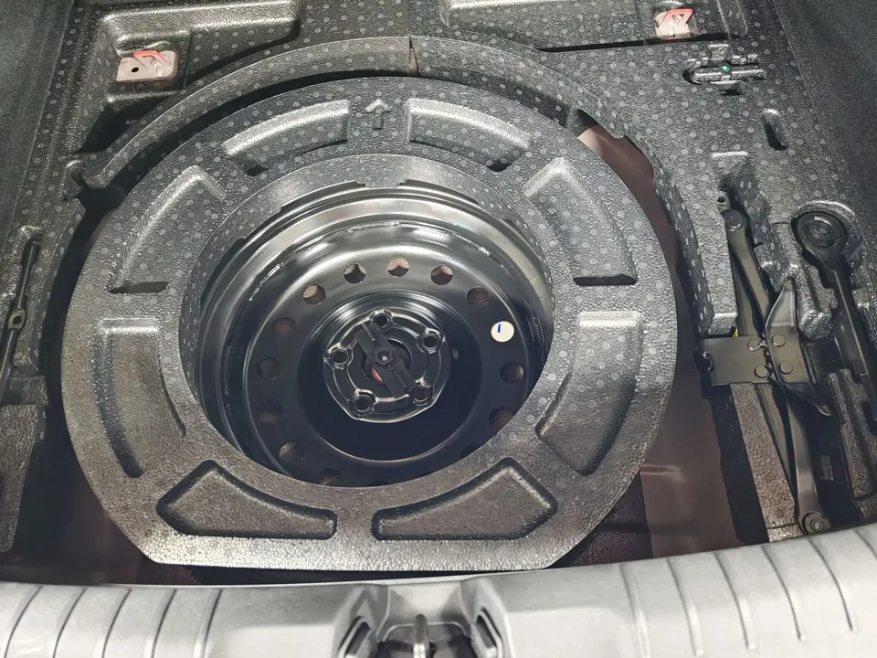 Geely Emgrand S Emgrand S 2022 1.4T CVT Crossover Player Edition 2023 — thumbnail 2