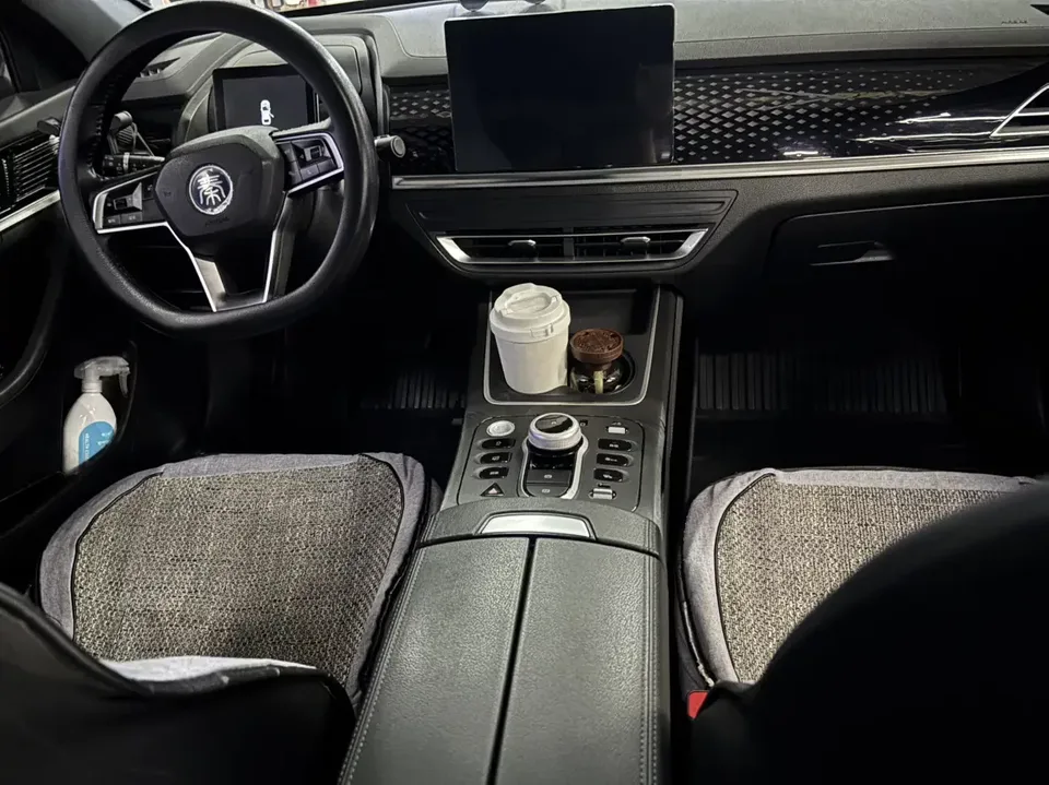 BYD Qin PLUS EV Qin PLUS EV 2023 510KM Travel Edition 2024 — thumbnail 3