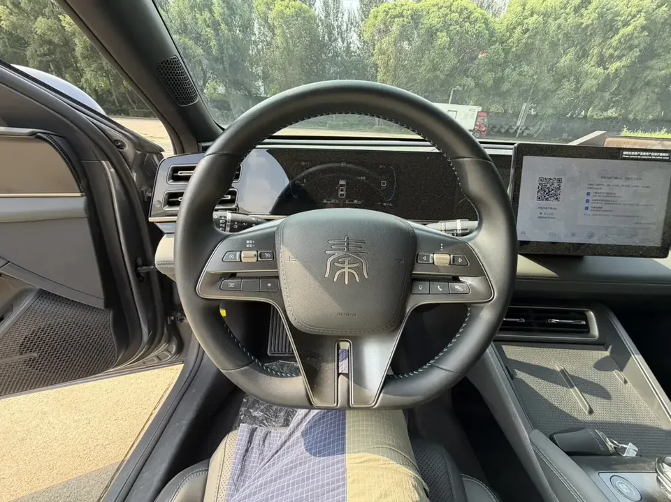 BYD Qin L DM Qin L DM 2024 DM-i 80KM Leading Type 2024 — thumbnail 3