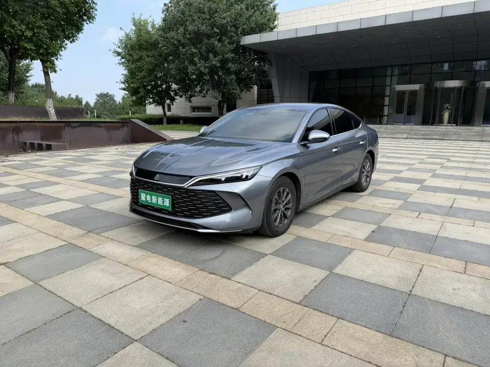 BYD Qin L DM Qin L DM 2024 DM-i 80KM Leading Type 2024 — photo 1, buy with delivery to Moscow