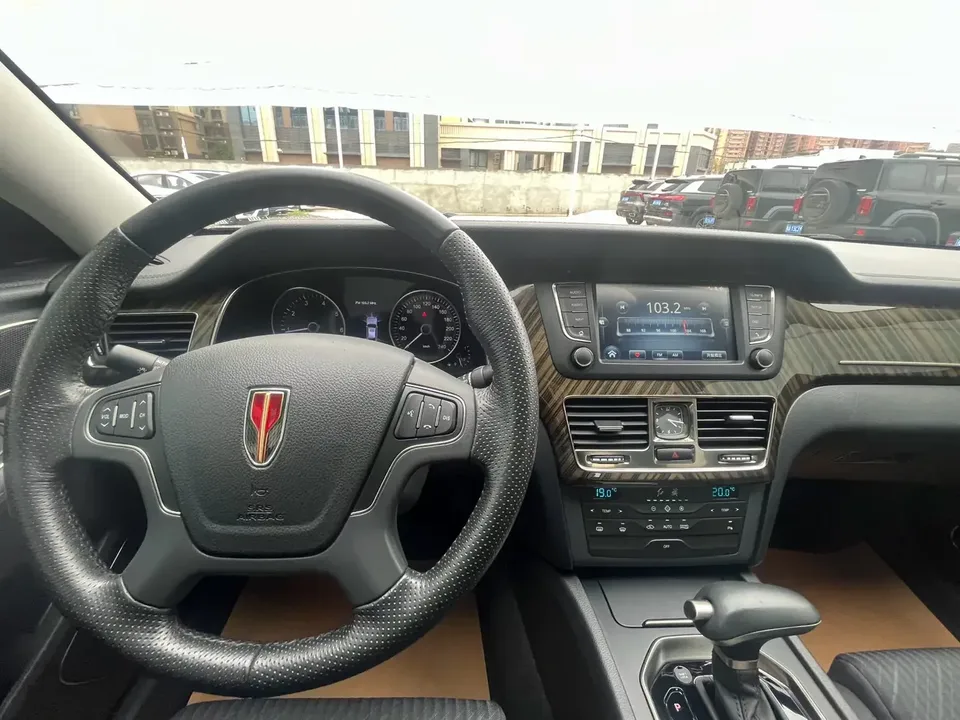 Hongqi H7 Hongqi H7 2021 1.8T Business Edition 2023 — thumbnail 4