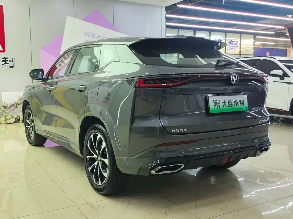 Changan UNI-Z PHEV Changan UNI-Z PHEV 2024 Blue Whale iDD 125KM Excellence 2024 — миниатюра 2