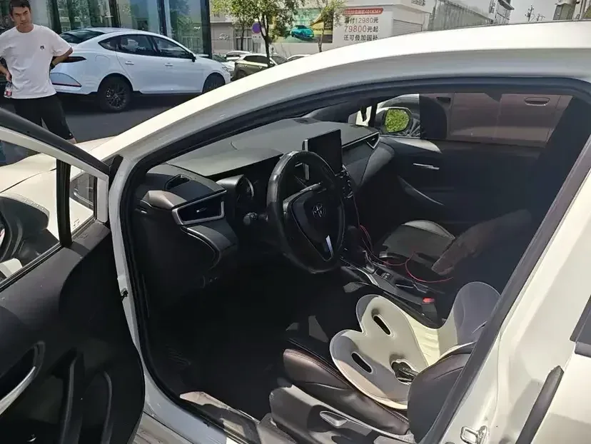 Toyota Levin Lei Ling 2022 185T CVT Deluxe Edition 2022 — thumbnail 5