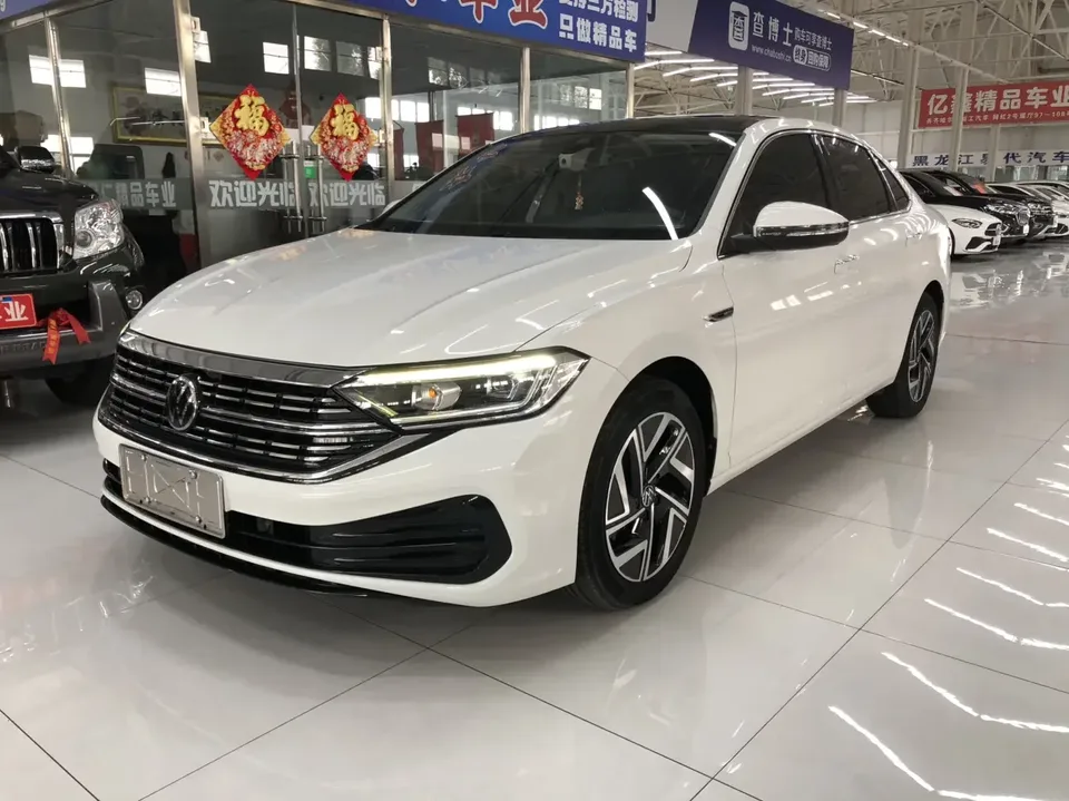 Volkswagen Sagitar Sagitar 2023 280TSI DSG Beyond Edition 2022 — photo 1, buy with delivery to Moscow