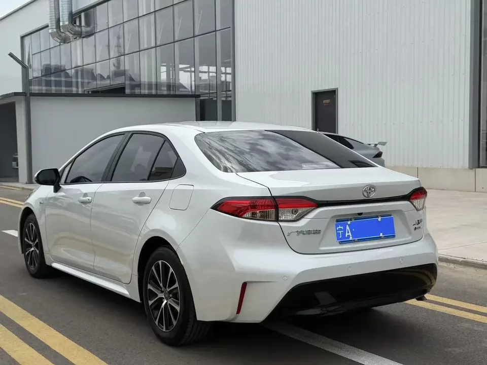Toyota Levin Lei Ling 2024 Hybrid 1.8L Leading Edition 2024 — thumbnail 4