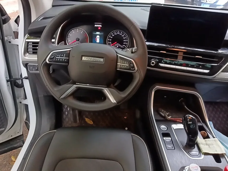 Haval H6 Haval H6 2023 National Trend Edition 1.5T Automatic City Edition 2024 — thumbnail 2
