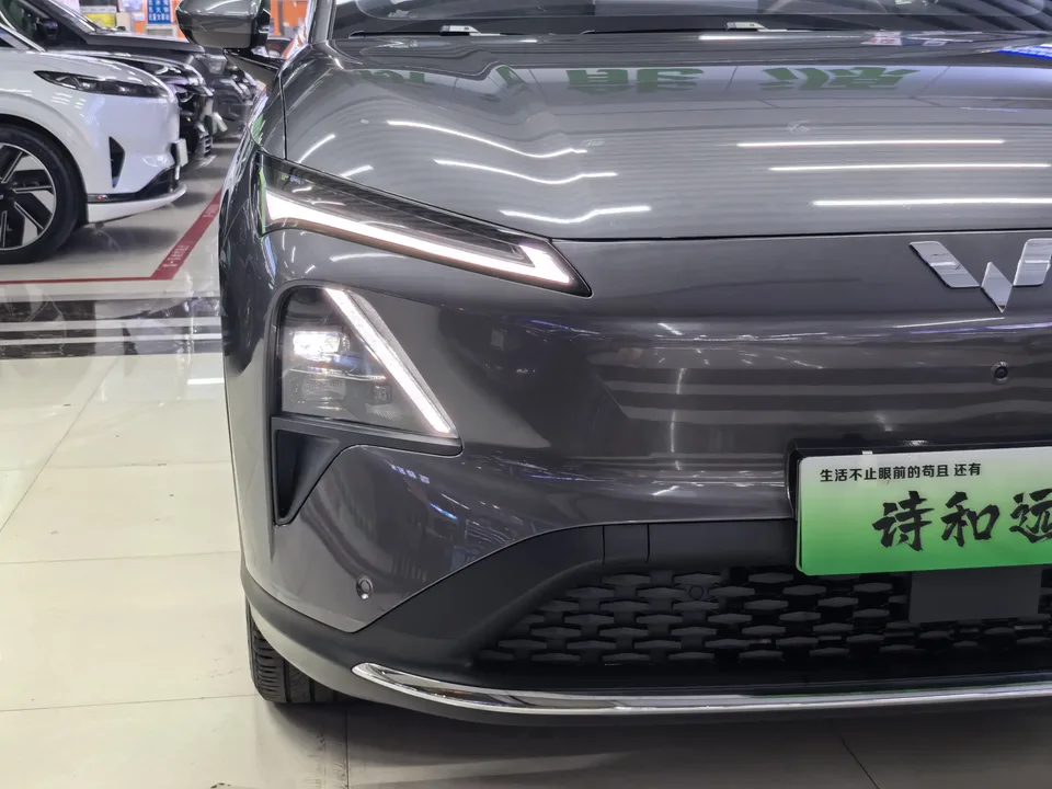 Wuling Starlight S EV Wuling Starlight S EV 2024 510km Flagship 2025 — thumbnail 3