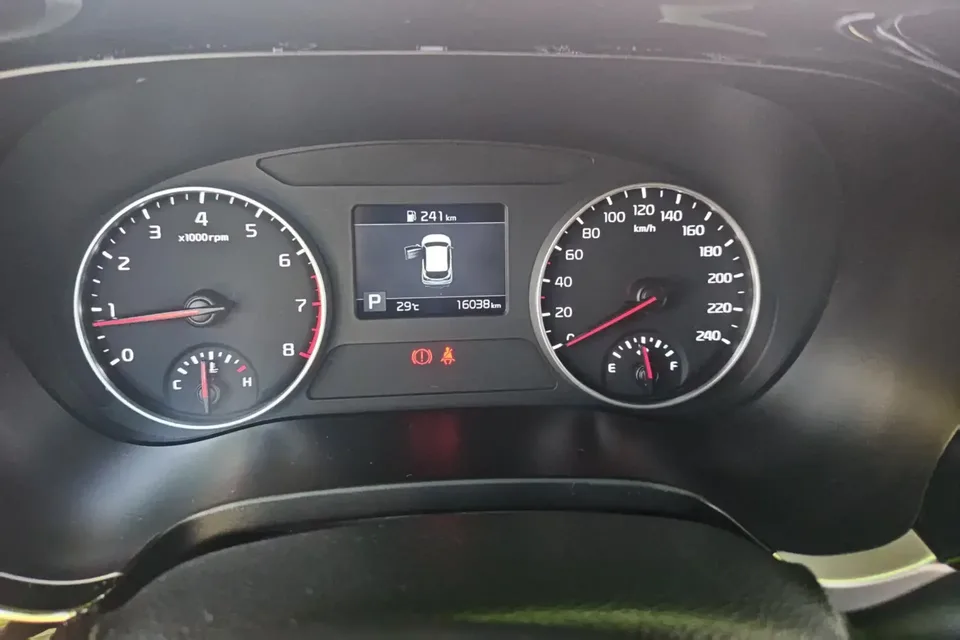 Kia Run proudly Run proudly 2021 1.5L CVT Trend Edition 2023 — миниатюра 3