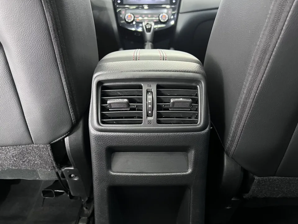 Nissan Qashqai Qashqai 2023 Classic 2.0L Leading Edition 2023 — thumbnail 3