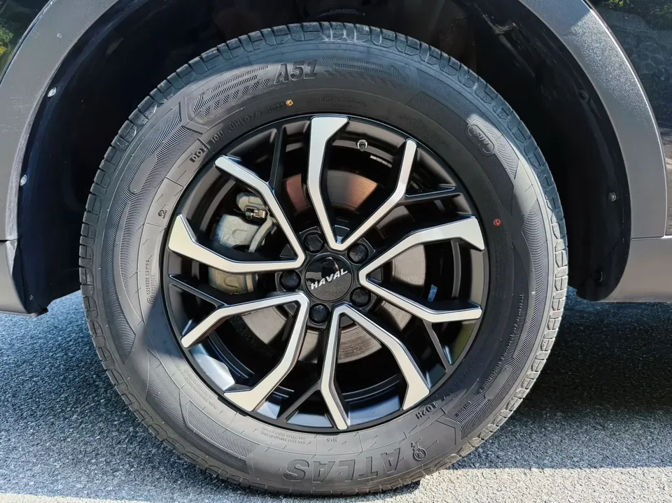 Haval H6 Haval H6 2023 National Trend Edition 1.5T Automatic City Edition 2023 — thumbnail 3