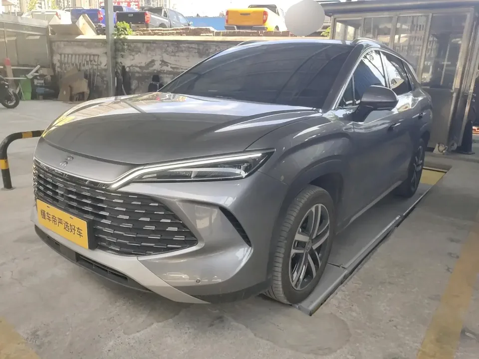 BYD Song L DM Song L DM 2024 DM-i 112KM Leading Type 2024 — фото 1, купить с доставкой в Москву