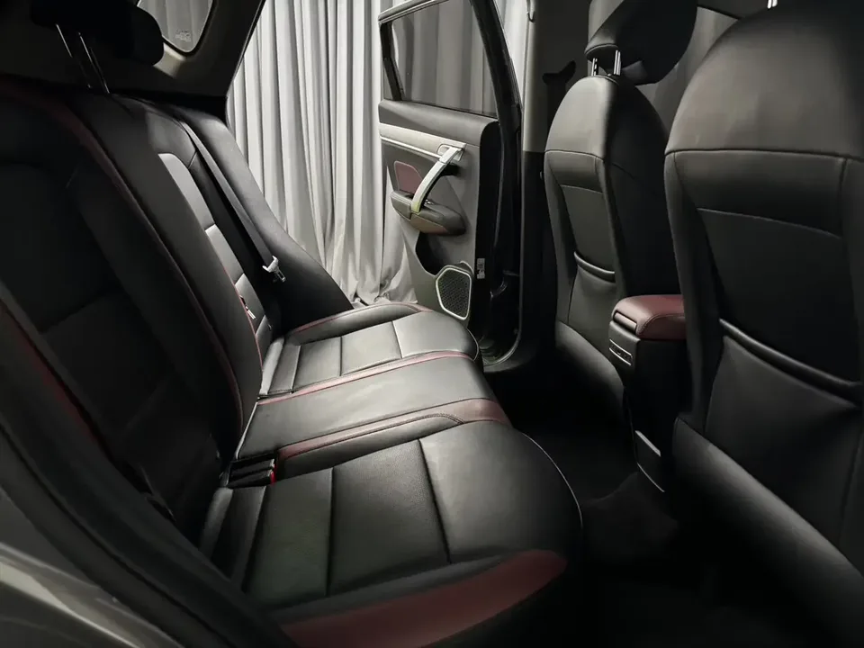Geely Coolray SX11 Binyue 2021 240T DCT Diamond Edition 2022 — thumbnail 3