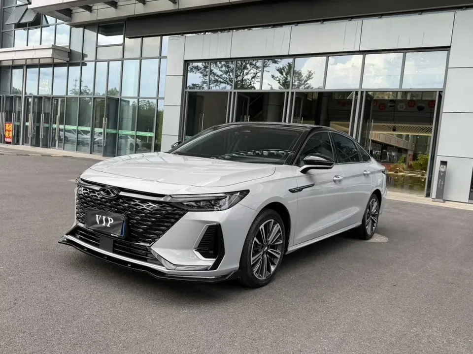 Chery Arrizo 8 Arrizo 8 2025 1.6TGDI DCT 2025 — фото 1, купить с доставкой в Москву