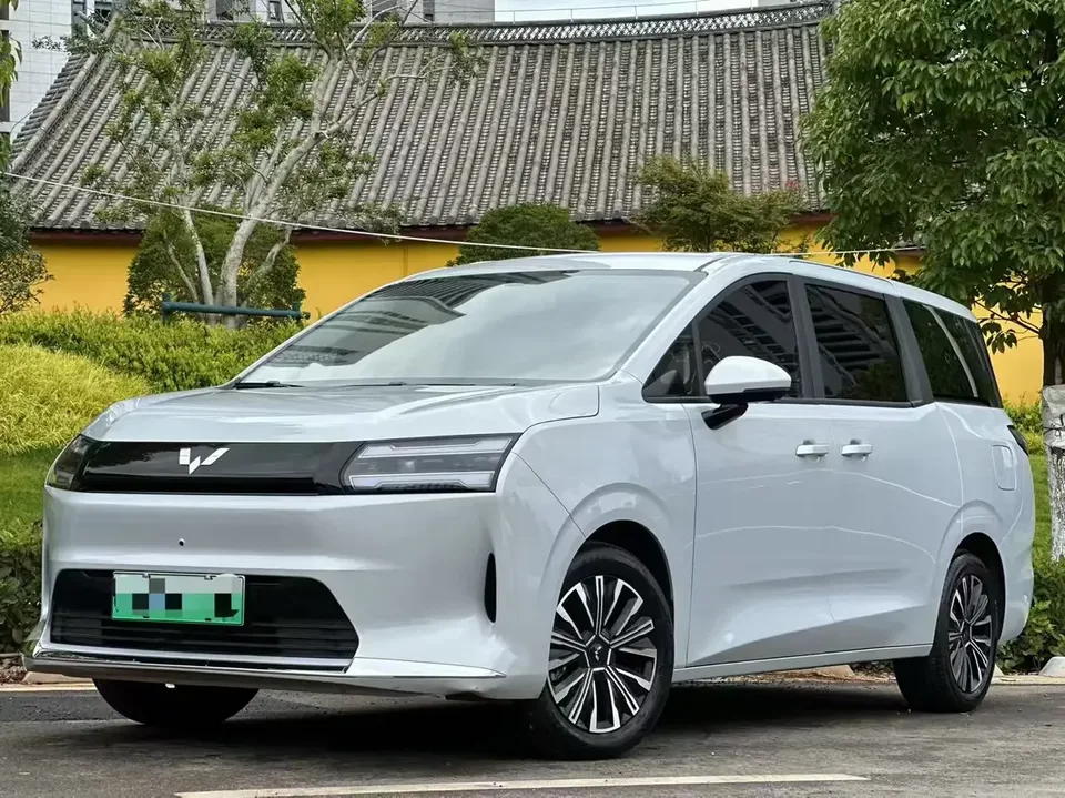 Wuling Starlight 730 EV Starlight 730 EV 2025 500km Luxury 2025 — photo 1, buy with delivery to Moscow