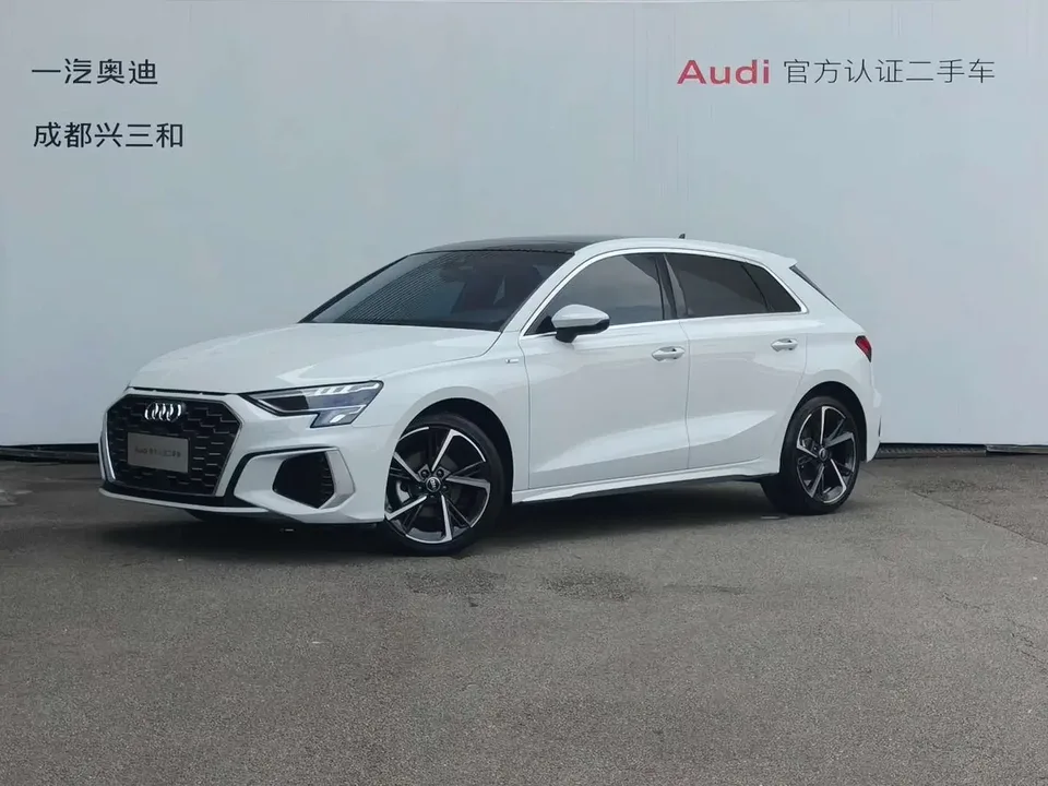 Audi A3 Audi A3 2024 Sportback 35 TFSI Stylish and sporty 2024 — photo 1, buy with delivery to Moscow