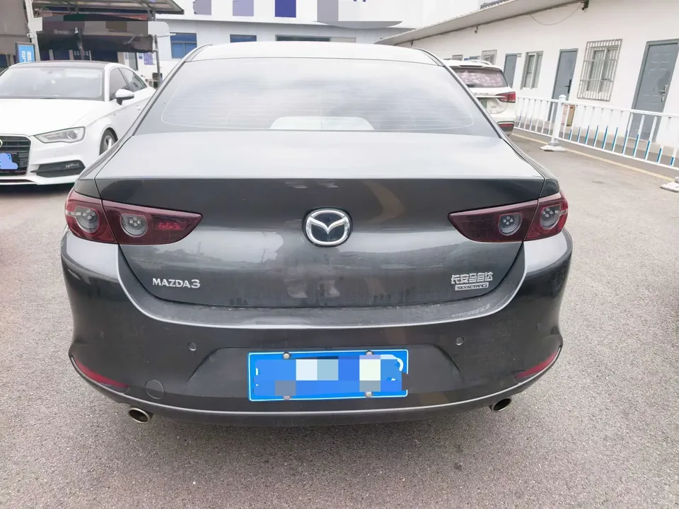 Mazda Axela Mazda3 Angkesela 2023 2.0L Automatic Quality Edition 2024 — миниатюра 4