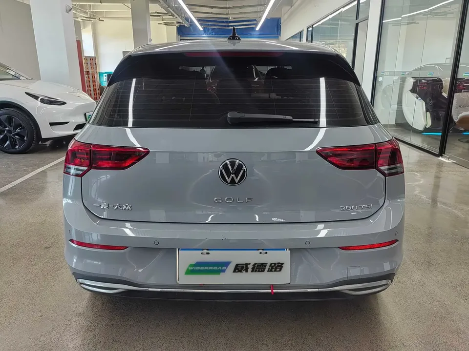 Volkswagen Golf golf 2023 280TSI DSG Pro facelift 2023 — thumbnail 2