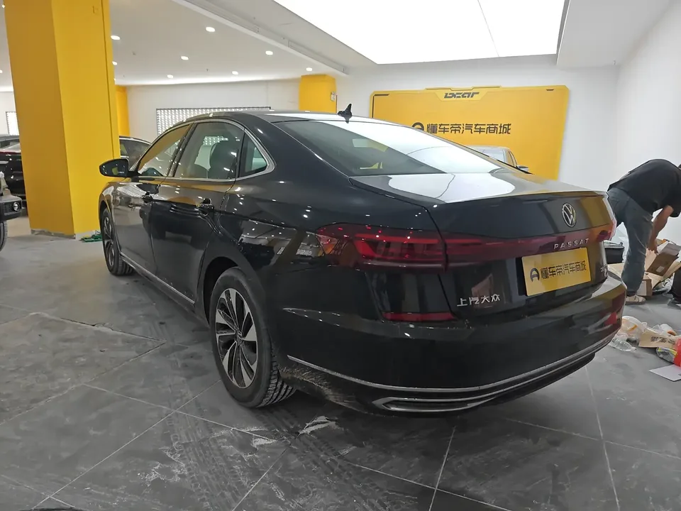 Volkswagen Passat Passat 2024 280TSI Elite Edition 2024 — thumbnail 4
