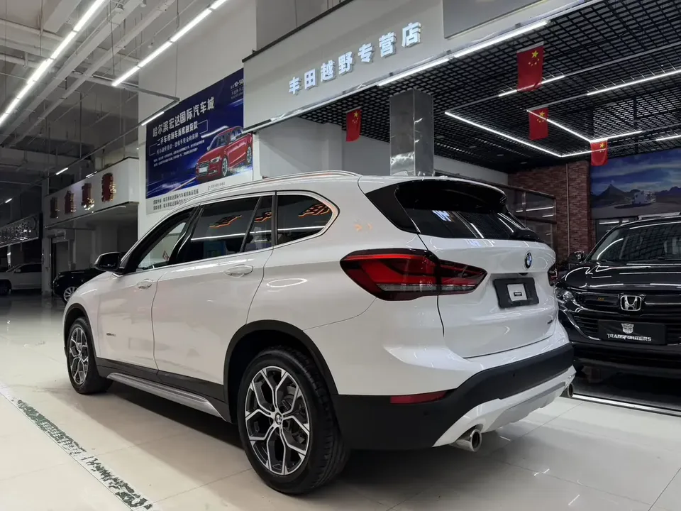 BMW X1 BMW X1 2022 sDrive20Li Fashion 2022 — thumbnail 2