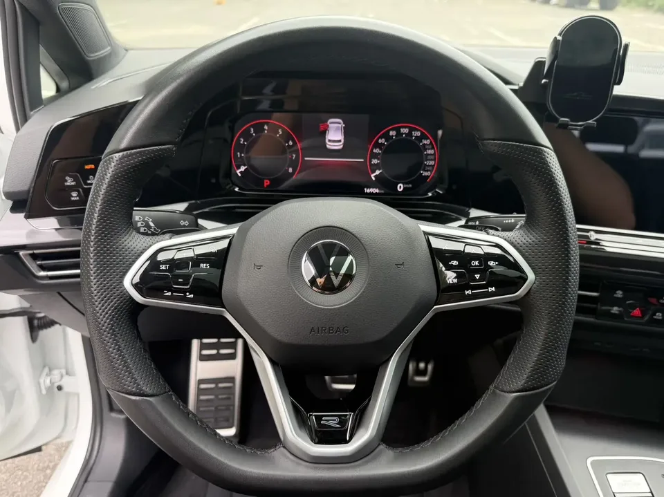 Volkswagen Golf golf 2023 280TSI DSG R-Line Lite 2023 — thumbnail 4