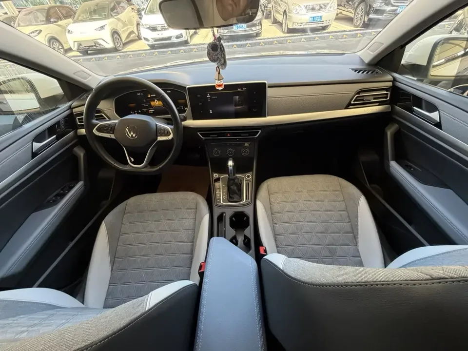 Volkswagen Lavida Lavida 2023 280TSI DSG Full Elegance Edition 2022 — thumbnail 5
