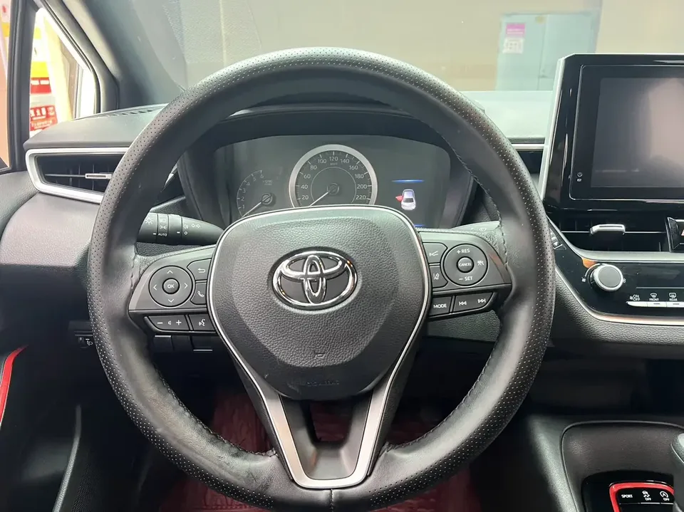 Toyota Levin Lei Ling 2022 185T CVT Sports Edition 2022 — thumbnail 4
