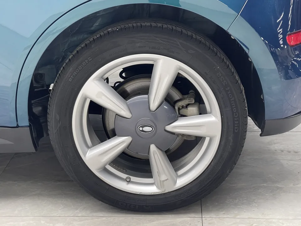 ORA Euler good cat Euler good cat 2022 400km standard endurance luxury lithium iron phosphate 2022 — thumbnail 3