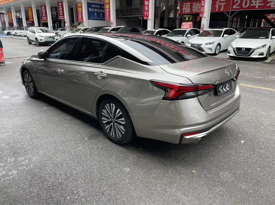 Nissan Altima Sound of nature 2022 2.0L XE Pure Edition 2023 — thumbnail 4