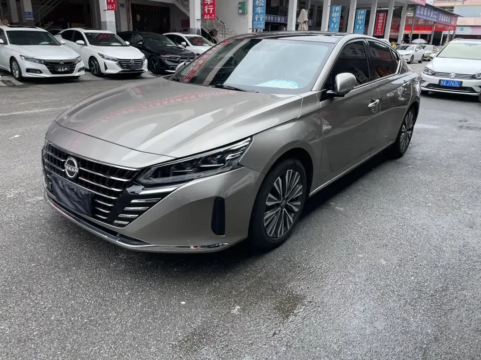 Nissan Altima Sound of nature 2022 2.0L XE Pure Edition 2023 — photo 1, buy with delivery to Moscow