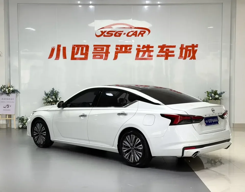 Nissan Altima Sound of nature 2022 2.0L XL-TLS Enjoy Edition 2024 — thumbnail 2