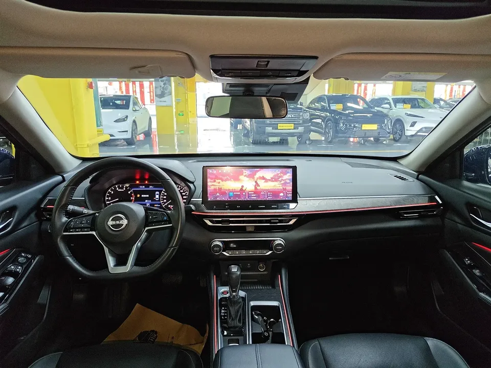 Nissan Altima Sound of nature 2022 2.0L XL-Upr Premium Edition 2023 — thumbnail 2