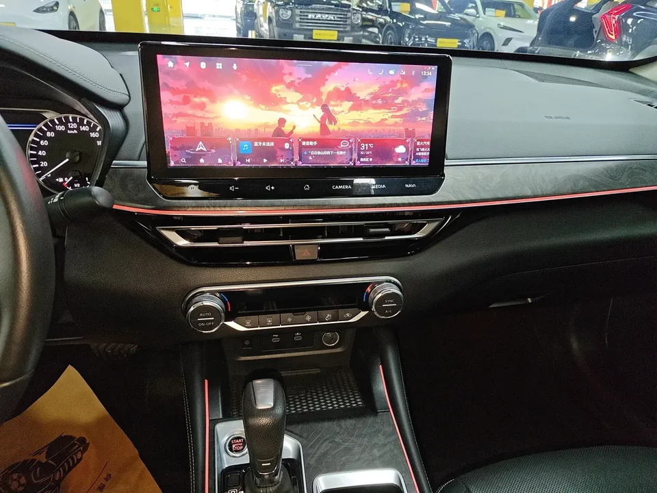 Nissan Altima Sound of nature 2022 2.0L XL-Upr Premium Edition 2023 — thumbnail 5