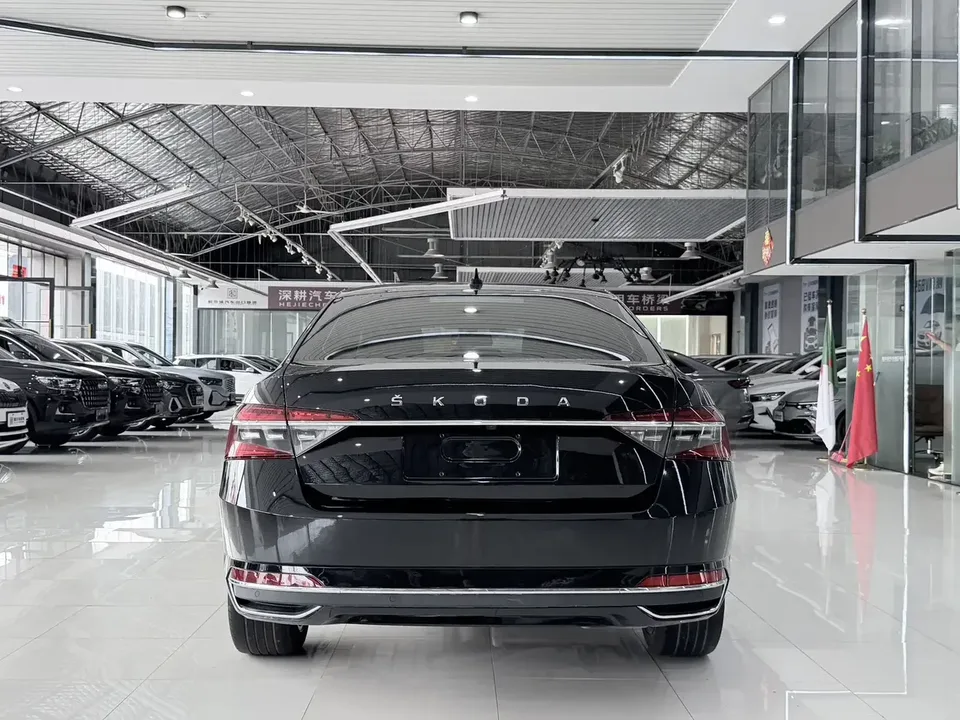 Skoda Superb Speedy 2024 TSI280 DSG Premium Edition 2023 — thumbnail 5
