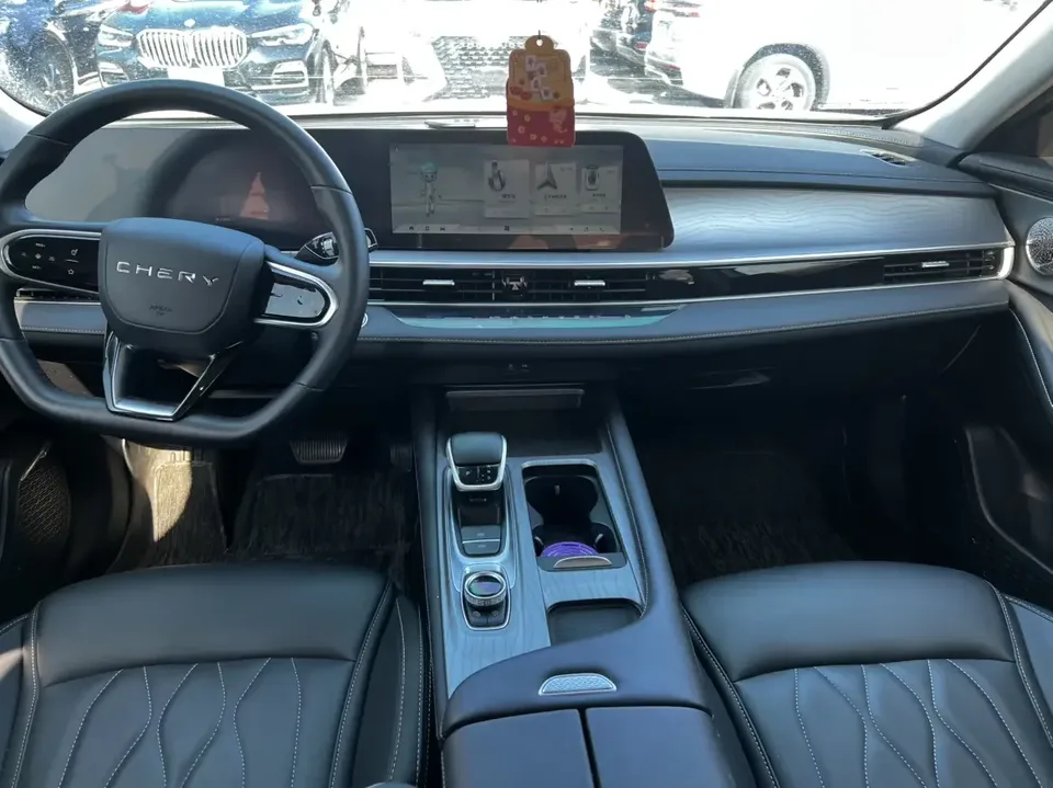 Chery Arrizo 8 Arrizo 8 2024 1.6TGDI DCT Intelligence 2024 — thumbnail 2