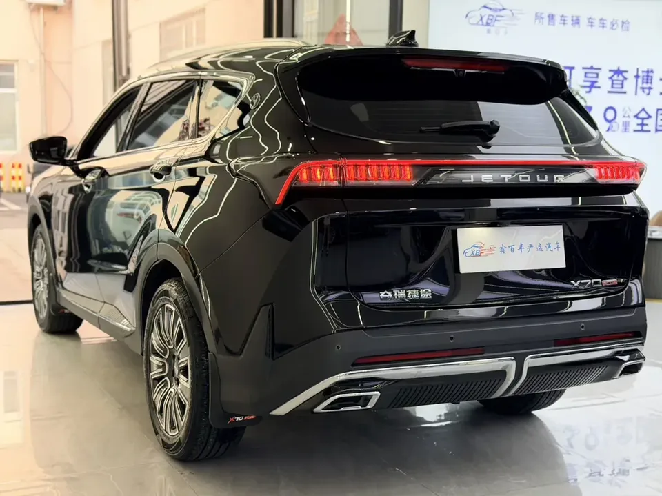 Jetour Jietu X70 PLUS Jietu X70 PLUS 2025 1.5T 6DCT Elite 5-seater 2024 — thumbnail 4