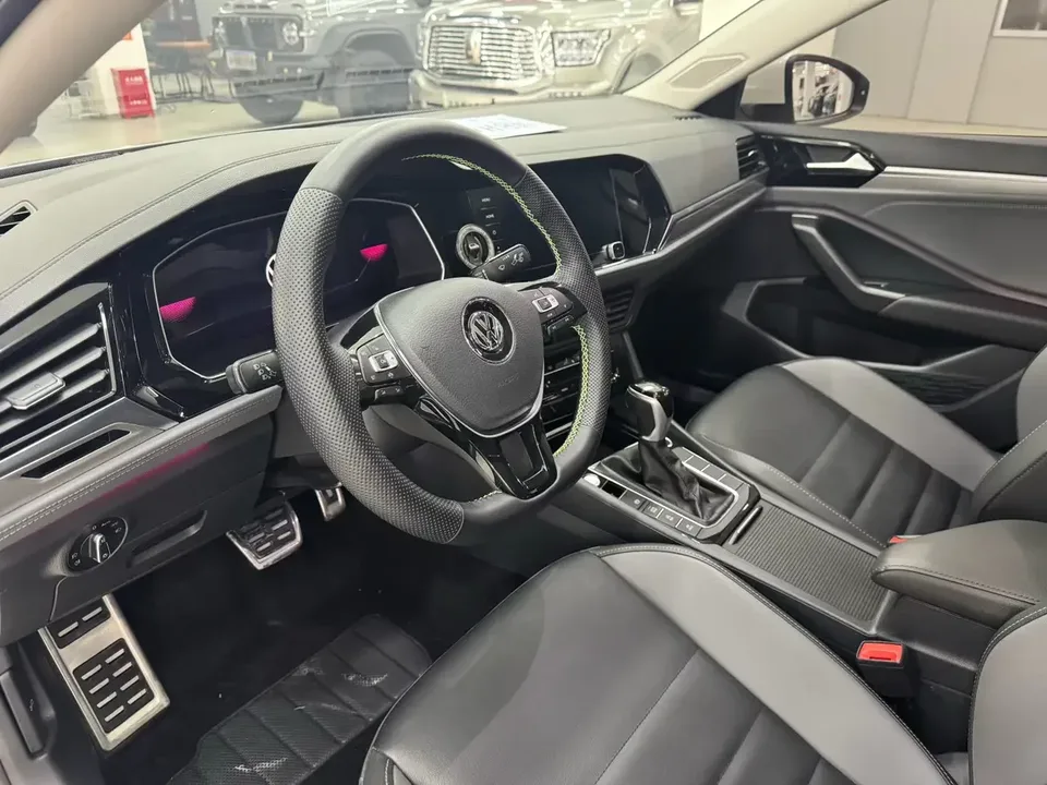 Volkswagen Sagitar Sagitar 2021 280TSI DSG Beyond Edition 2022 — thumbnail 3