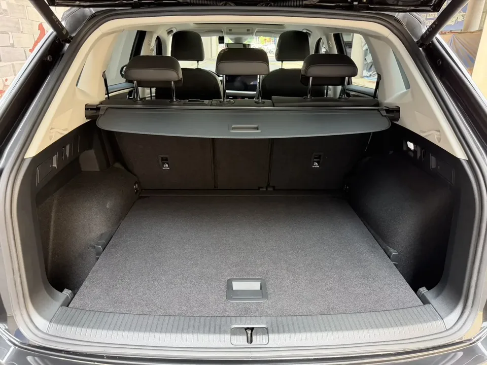 Volkswagen Tayron Tanyue 2023 280TSI 2WD Luxury Plus Advanced Edition 2023 — thumbnail 5