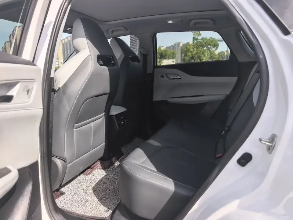 Changan Uni-Z Changan UNI-Z 2025 1.5T DCT Premium 2024 — thumbnail 3