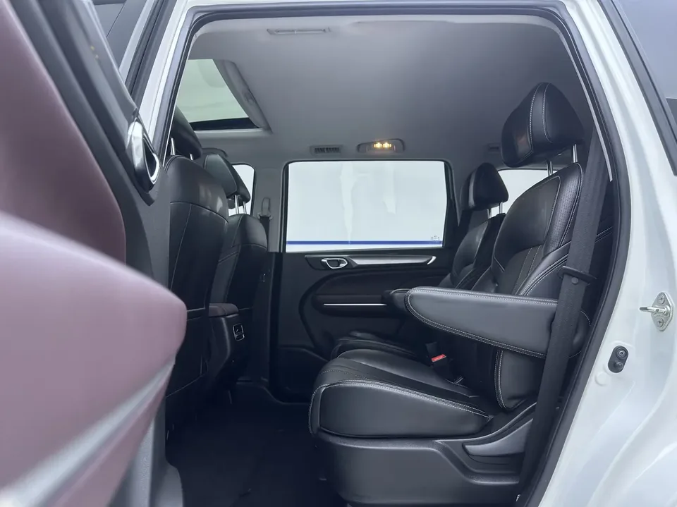 GAC Trumpchi M6 Trumpchi M6 2021 Pro 270T Automatic Deluxe Edition 2022 — миниатюра 5