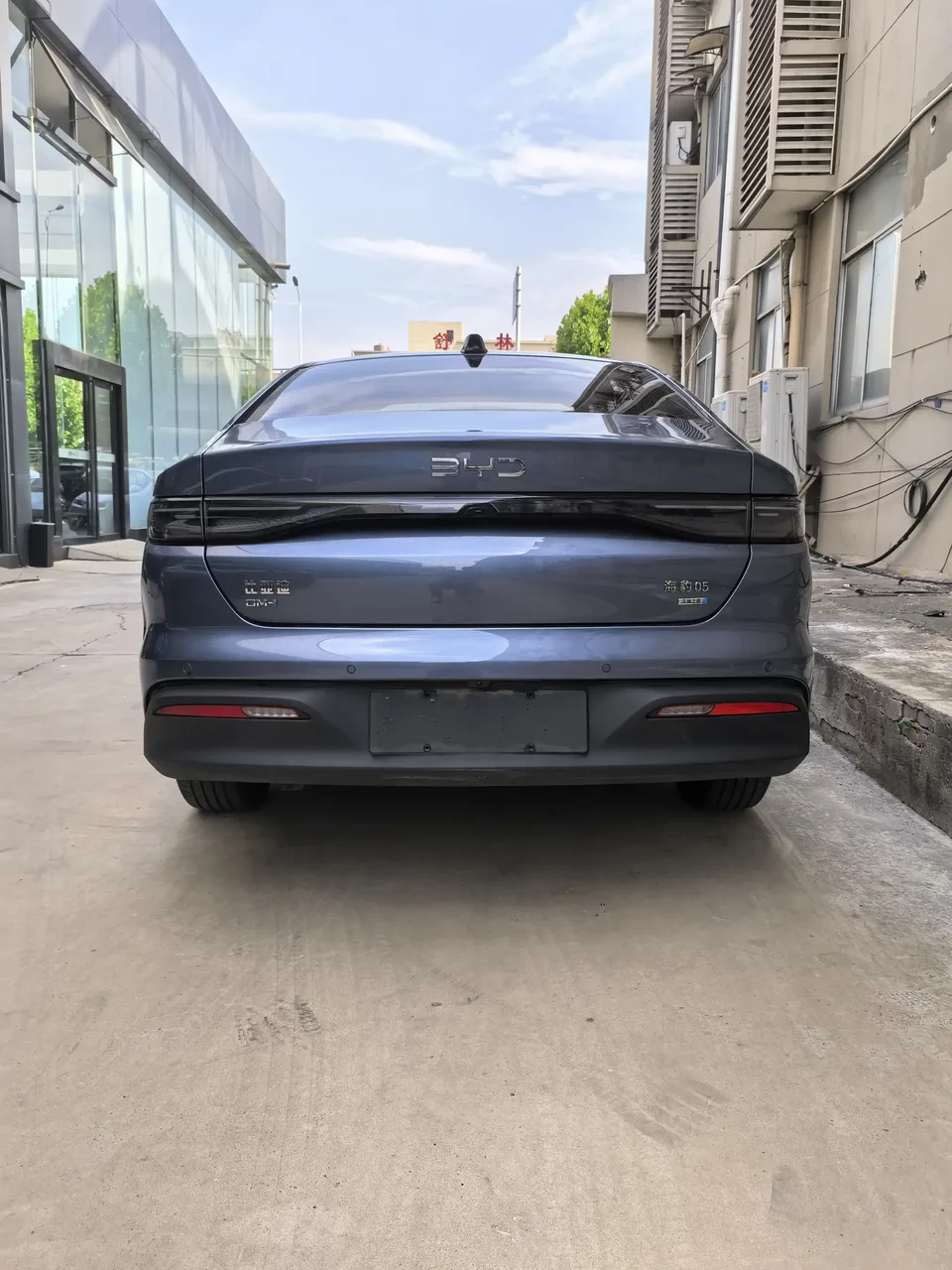 BYD Seal 05DM Seal 05DM 2025 DM-i 120KM flagship version 2025 — thumbnail 4