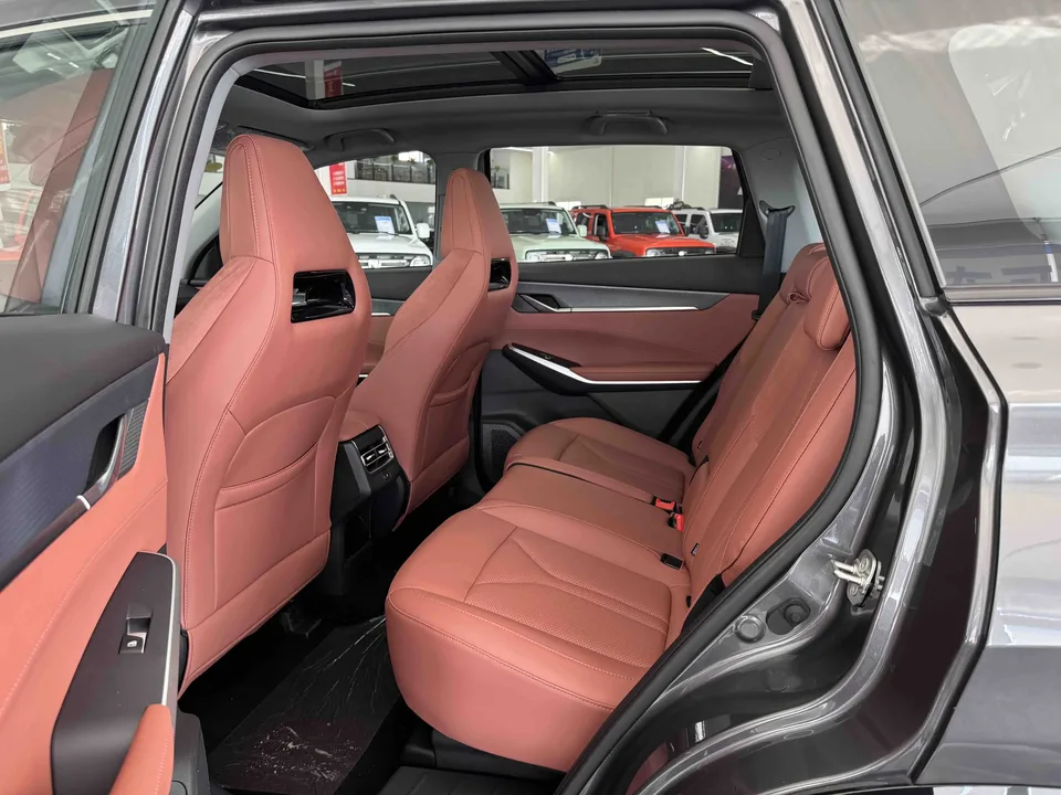 Changan CS75PLUS Changan CS75 PLUS 2026 Smart Champion Edition 1.5T New Blue Whale Smart Navigation Model 2026 — миниатюра 3