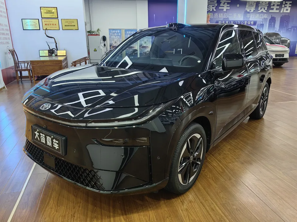 Toyota Bozhi 3X Bozhi 3X 2025 520 Pro LiDAR Edition 2026 — photo 1, buy with delivery to Moscow