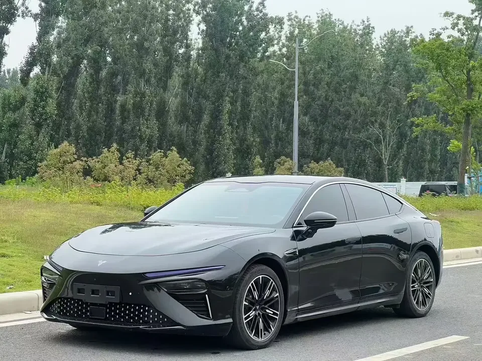 Hozon Neta S Nezha S 2022 Extended range 1160 medium version 2023 — photo 1, buy with delivery to Moscow