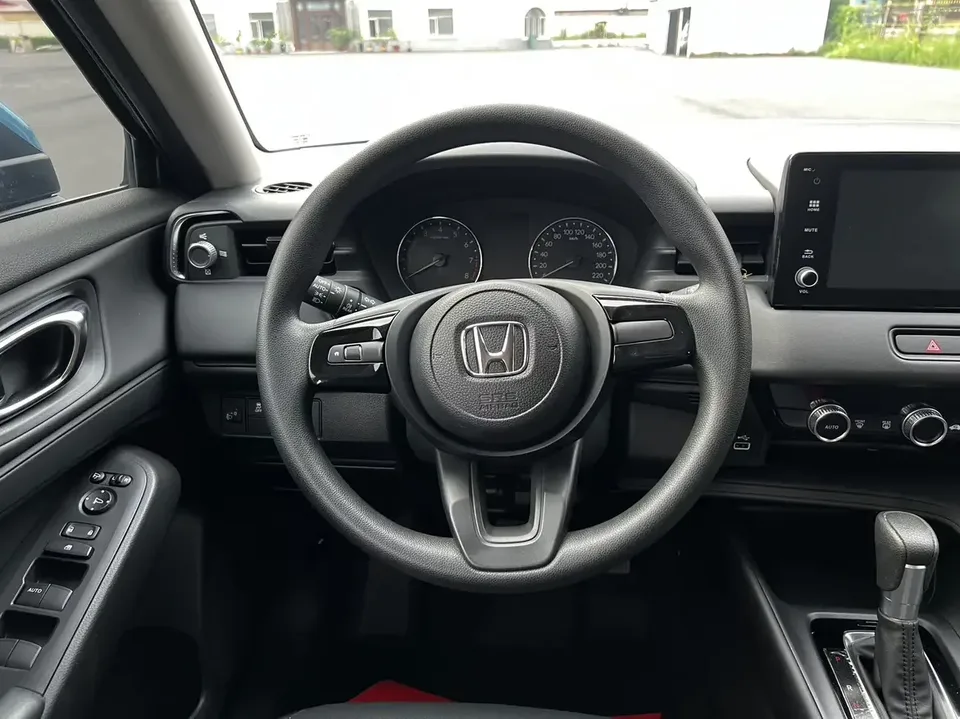 Honda VEZEL Binzhi 2023 1.5L CVT Elite Edition 2023 — thumbnail 4