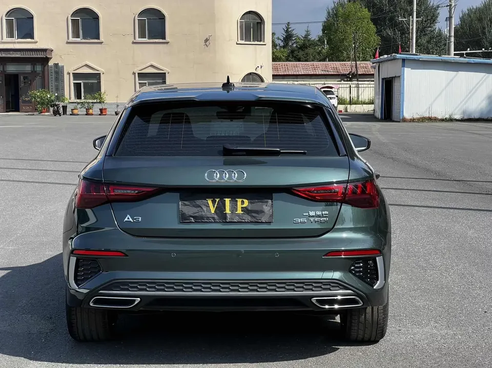 Audi A3 Audi A3 2022 Sportback 35 TFSI Stylish and sporty 2022 — thumbnail 2